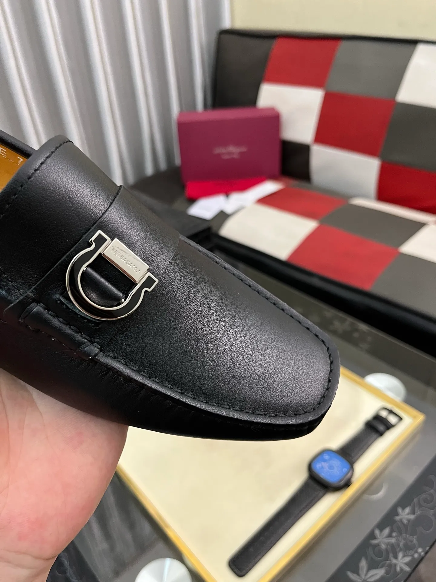 Men's shoes 💰560⌚️⌚️ Ferragamo [Ferragamo] new high-end quality framed shoes. The style is luxurious and elegant, with equal emphasis on practicality and style. We pay special attention to quality and details. The shoe last leather, workmanship and comfort are not inferior! Material: Imported first-layer soft cowhide leather upper ➕Genuine leather lining, code number: 38-446️⃣colors available